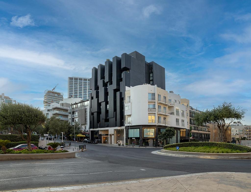 Onyx Hotel Saint Julian's Exterior photo