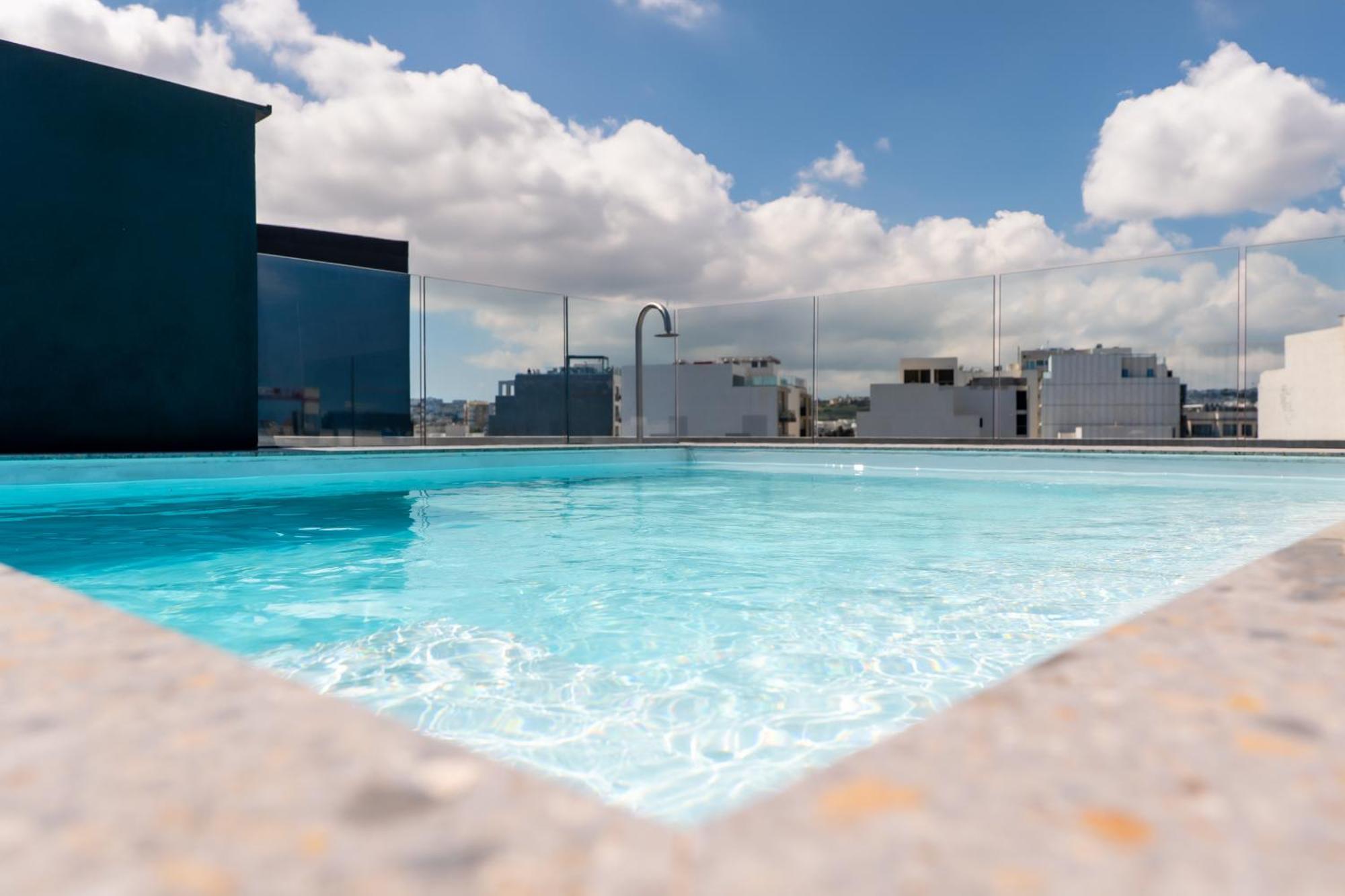 Onyx Hotel Saint Julian's Exterior photo